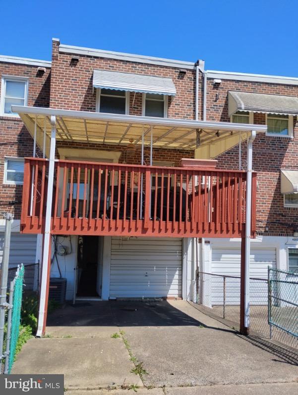 UPPER HOLMESBURG - Residential Lease
