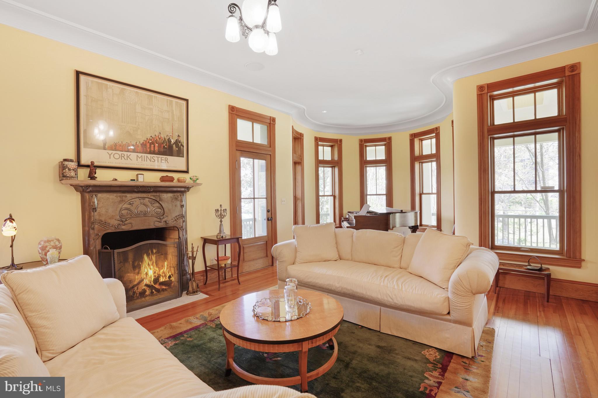 GLEN ECHO HEIGHTS - Residential