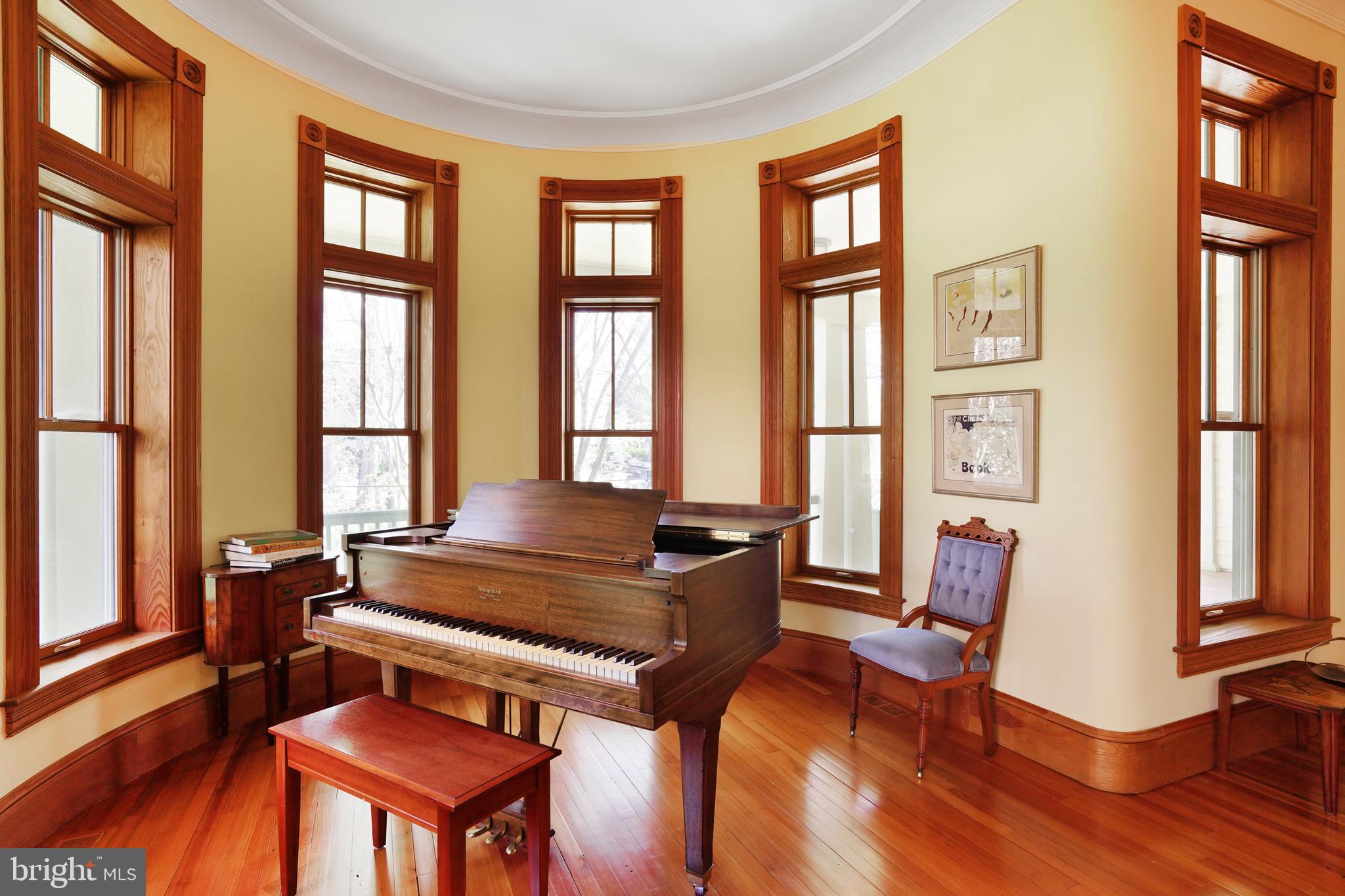 GLEN ECHO HEIGHTS - Residential