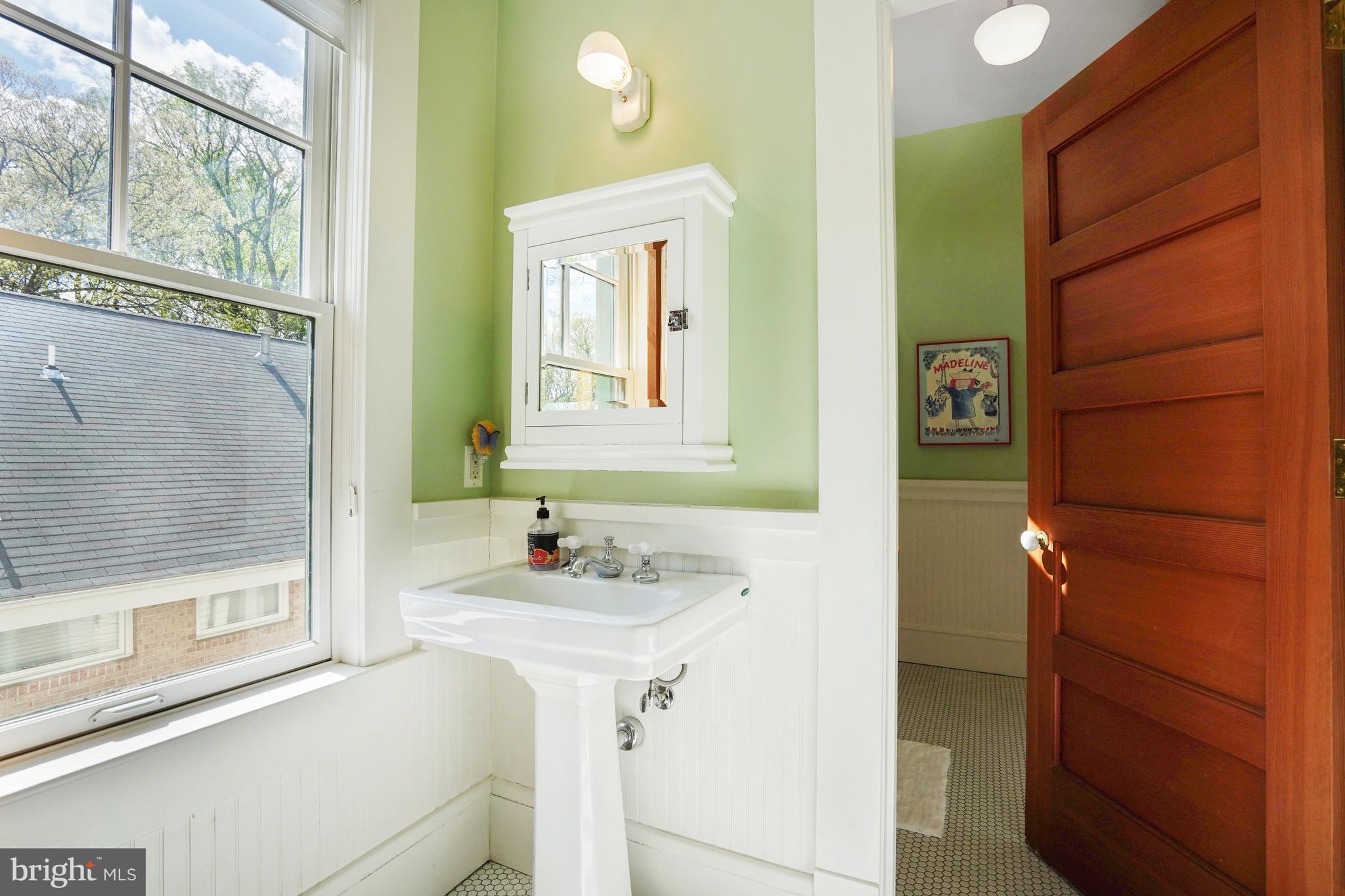 GLEN ECHO HEIGHTS - Residential