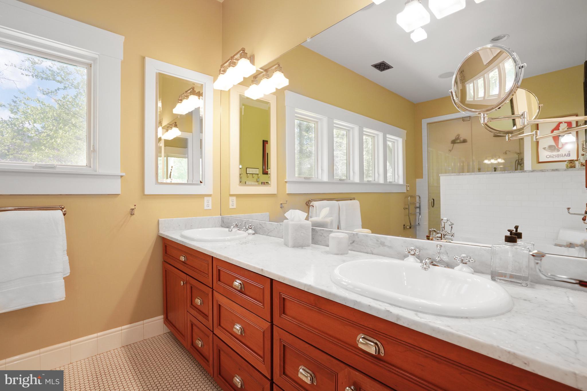 GLEN ECHO HEIGHTS - Residential