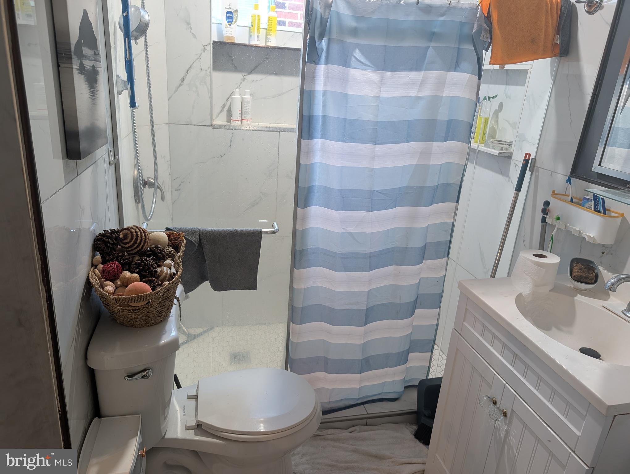 MAYFAIR - Residential