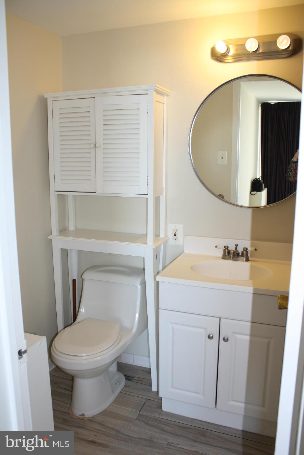 THE WATERFORD - Residential