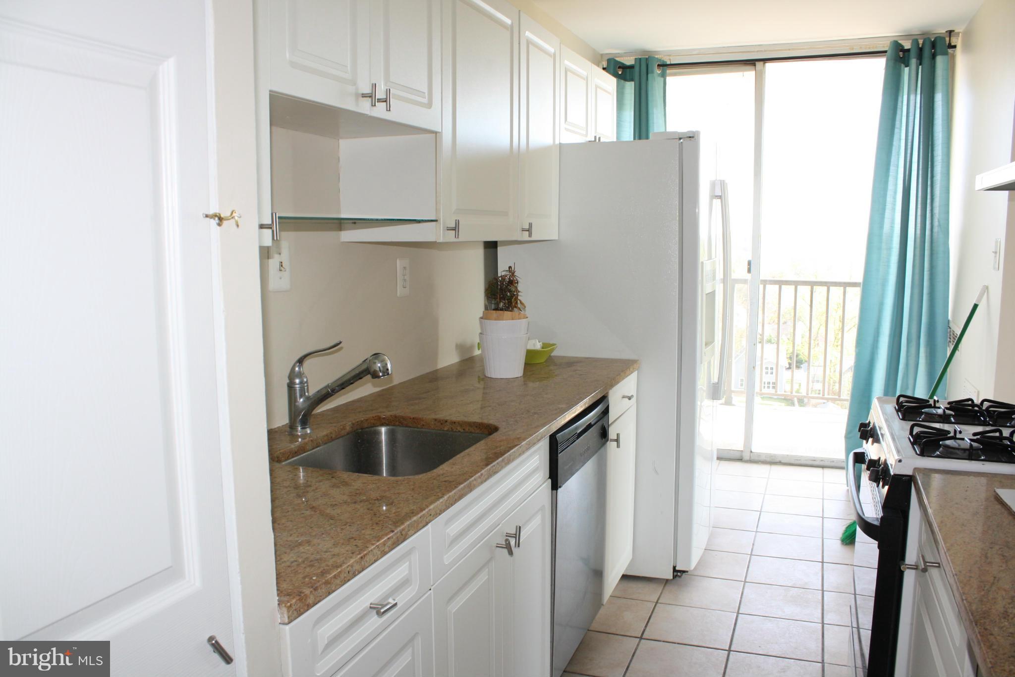 THE WATERFORD - Residential