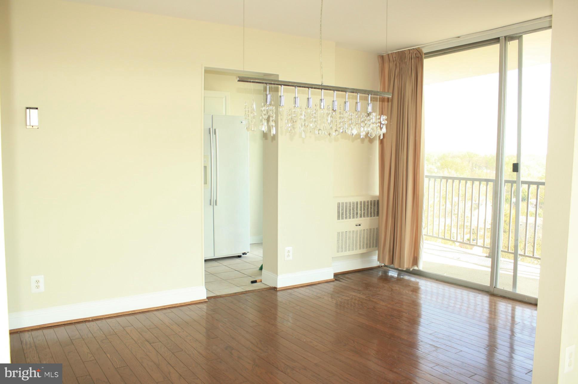 THE WATERFORD - Residential