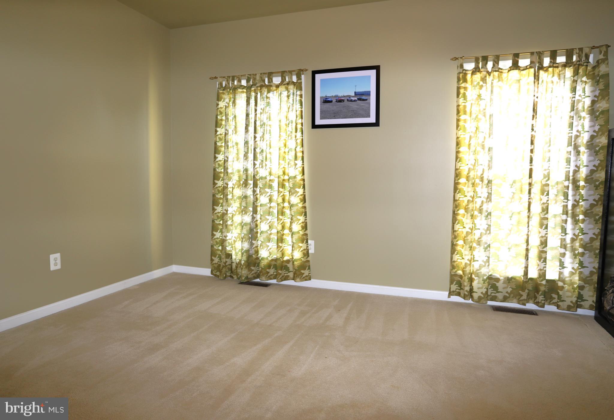 REDWOOD LAKES - Residential