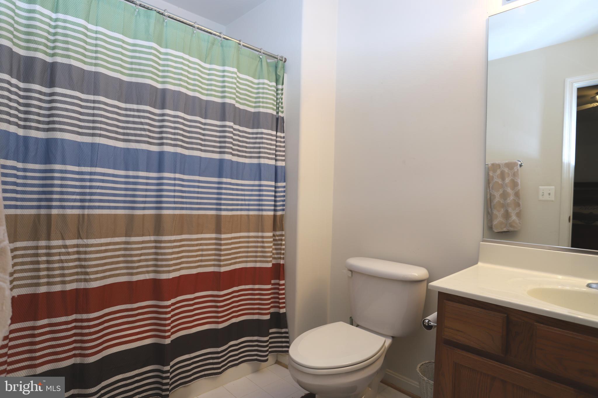 REDWOOD LAKES - Residential