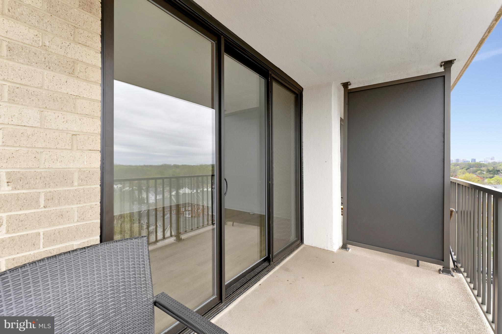 MCLEAN HOUSE - Residential