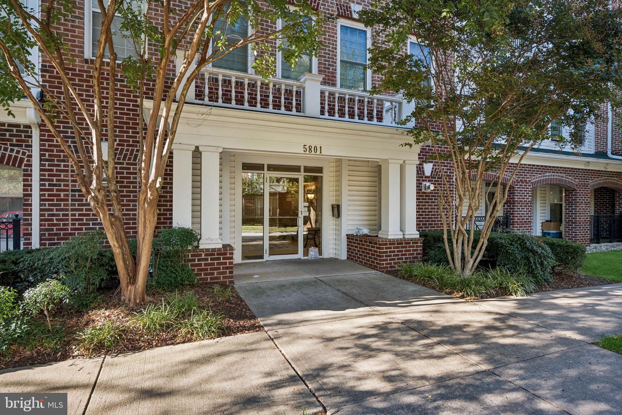 5801 CLIPPER LANE 407