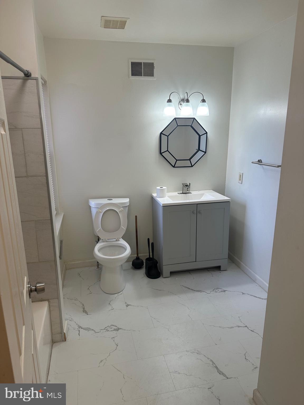 EAST BALTIMORE MIDWAY - Residential Lease