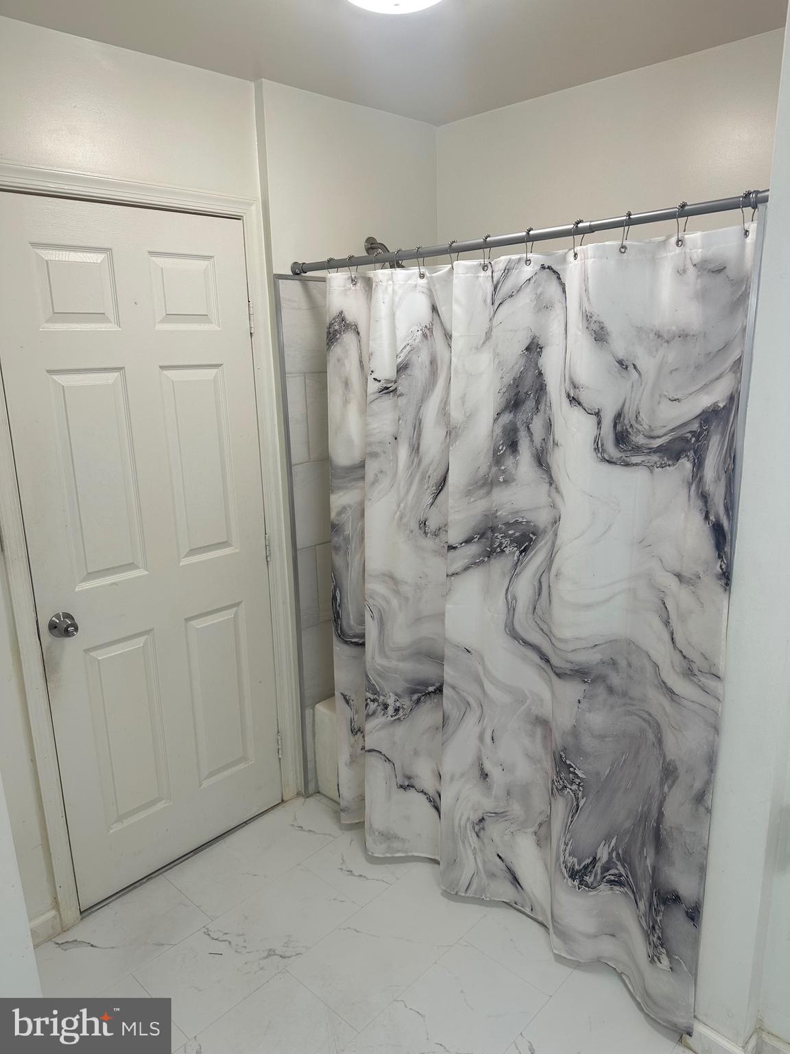 EAST BALTIMORE MIDWAY - Residential Lease