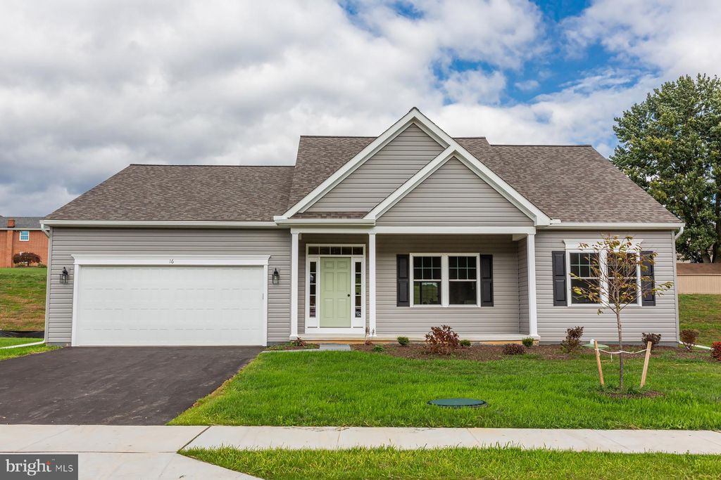 Photo of 21 Ridgewood Road #LOT 11 (DOUGLAS), QUARRYVILLE, PA 17566 (MLS # PALA2083988)