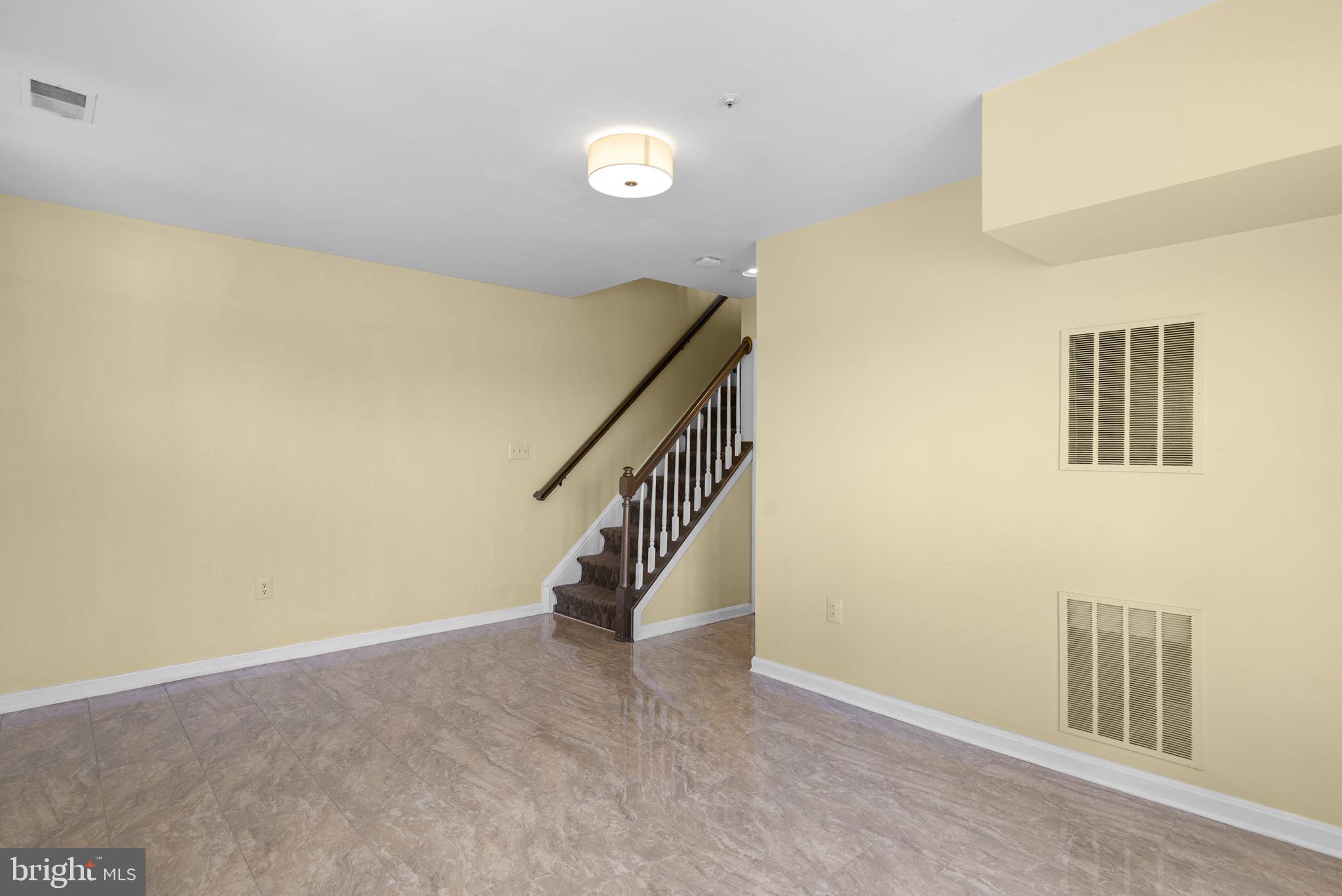 KENTLANDS HILL DISTRICT - Residential