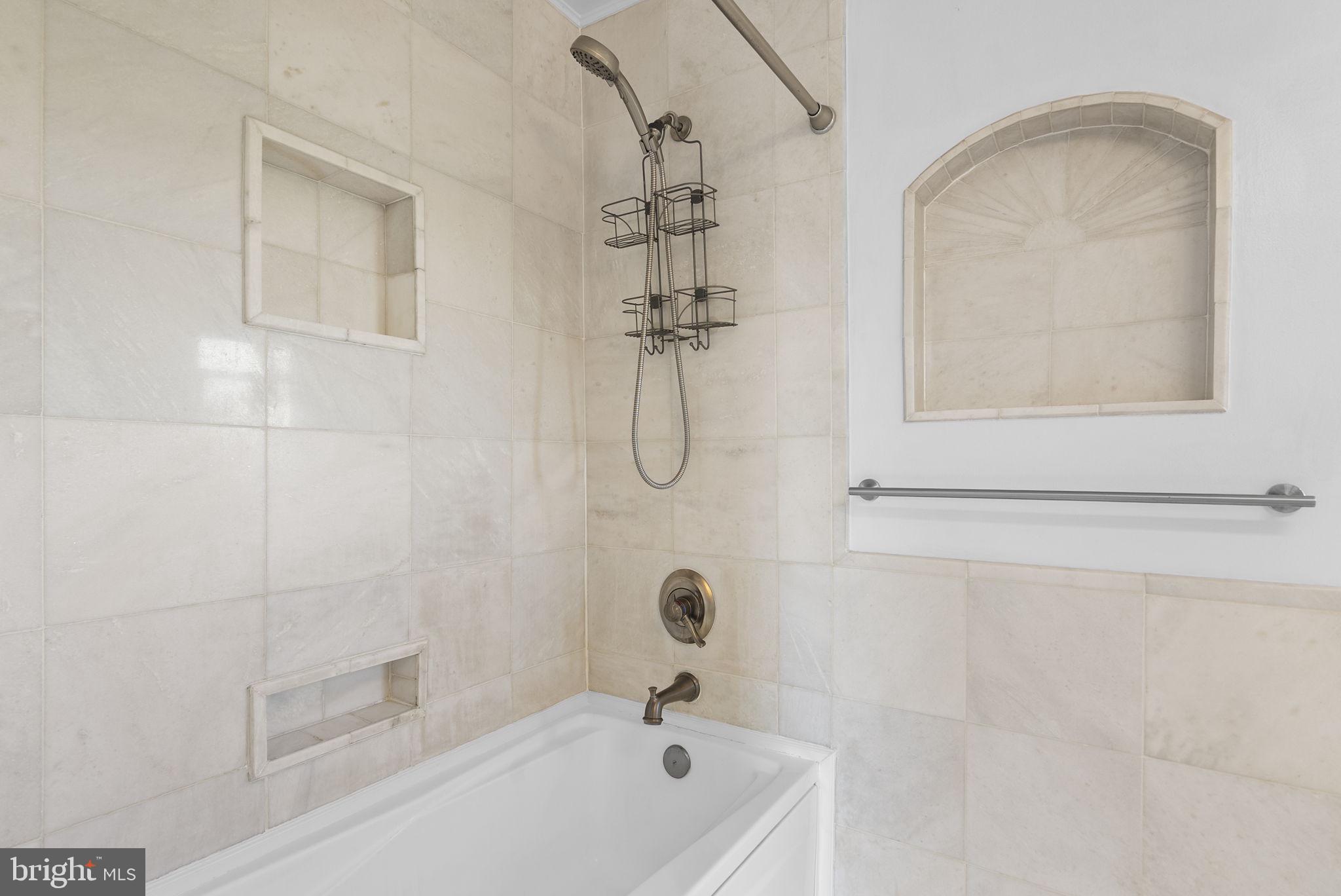 KENTLANDS HILL DISTRICT - Residential