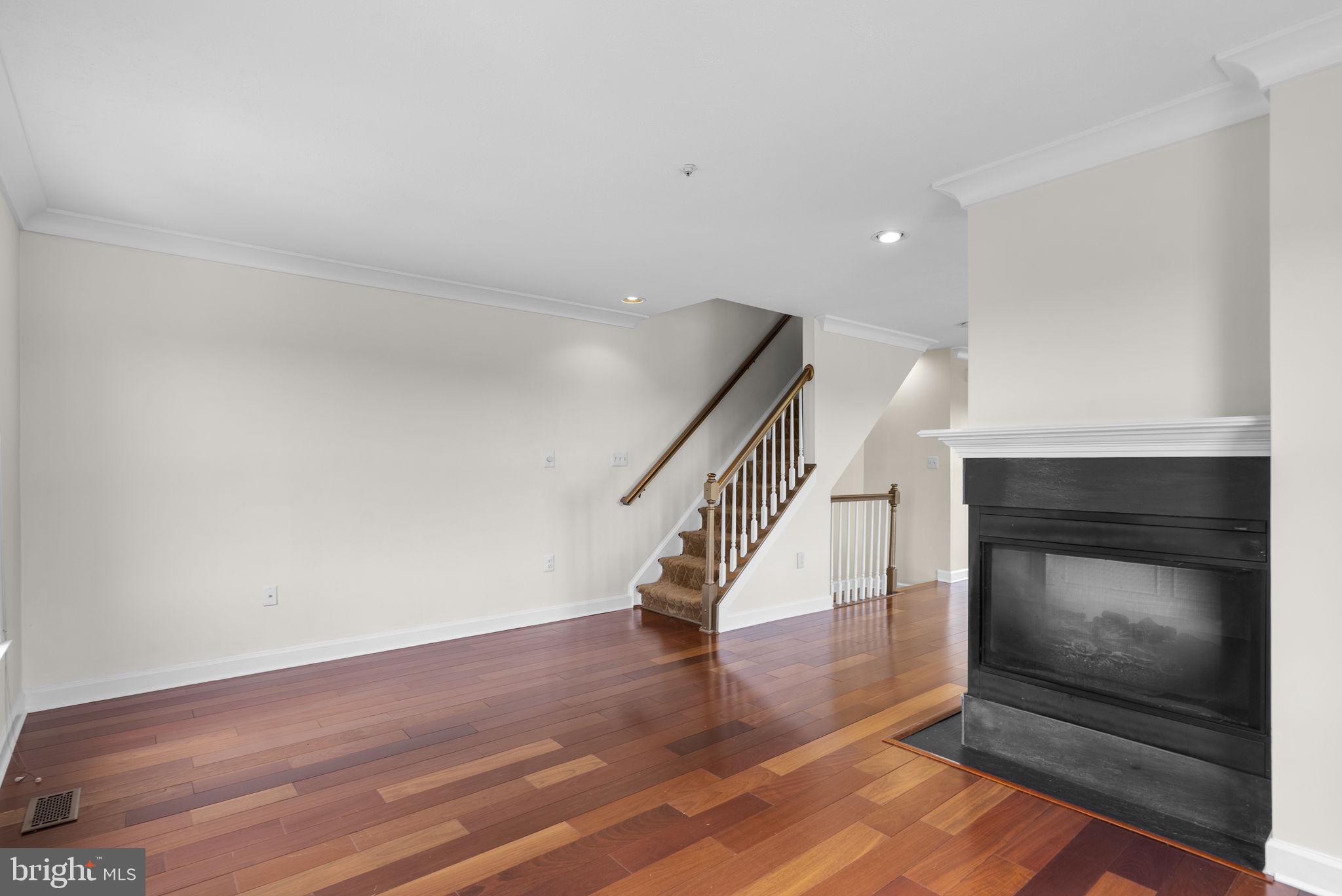 KENTLANDS HILL DISTRICT - Residential