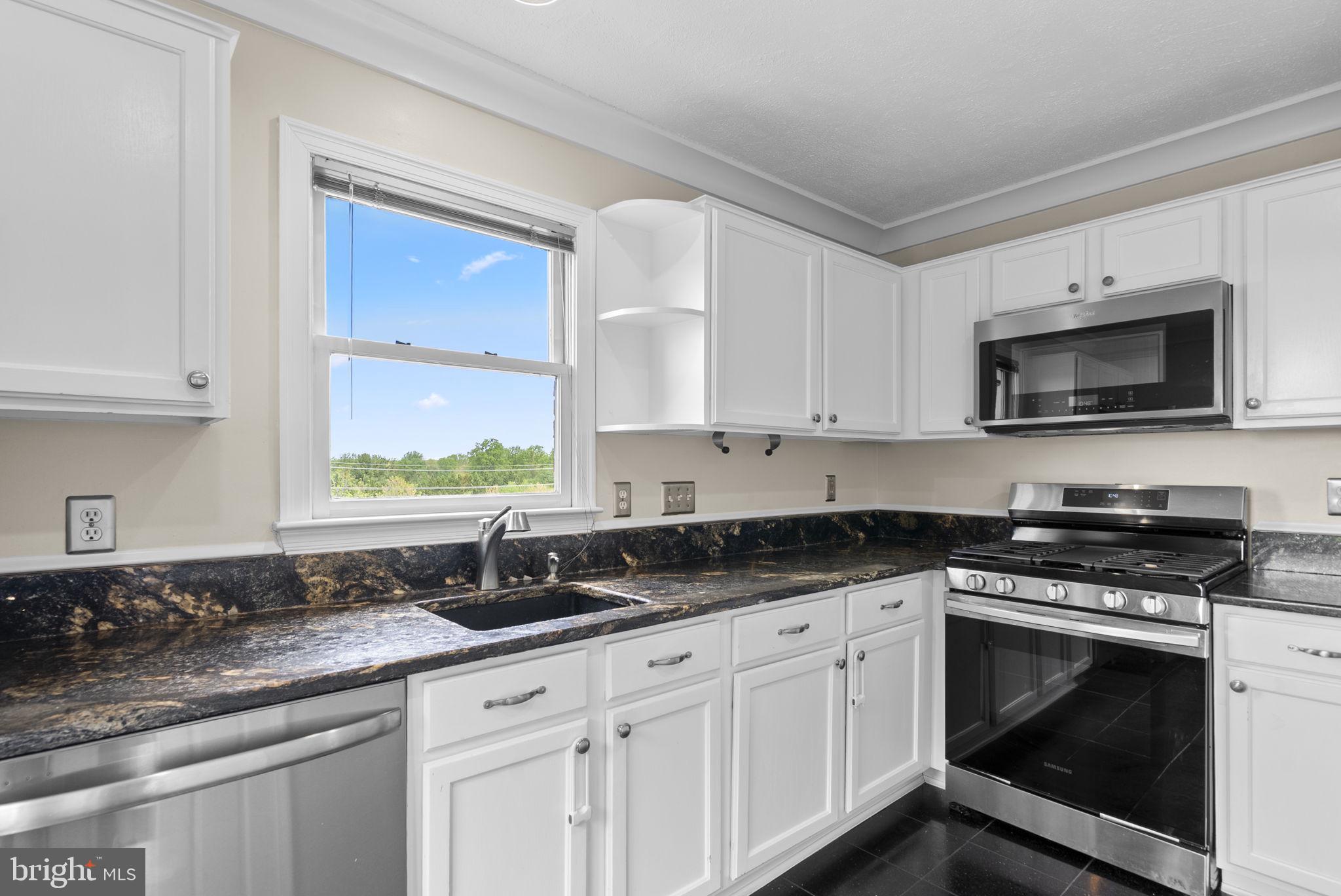 KENTLANDS HILL DISTRICT - Residential