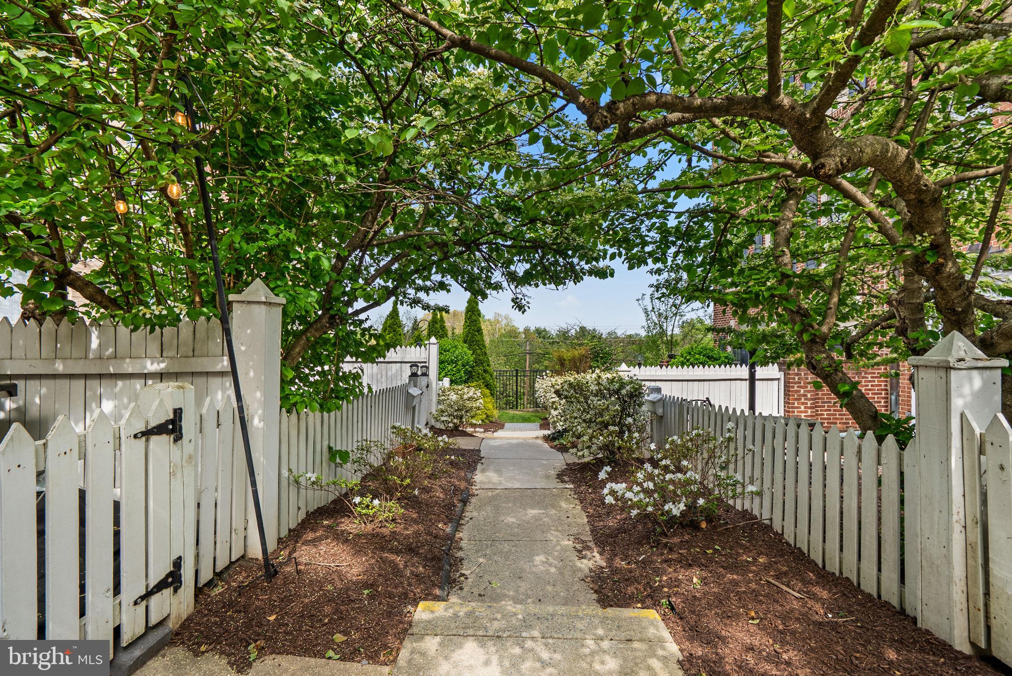 KENTLANDS HILL DISTRICT - Residential