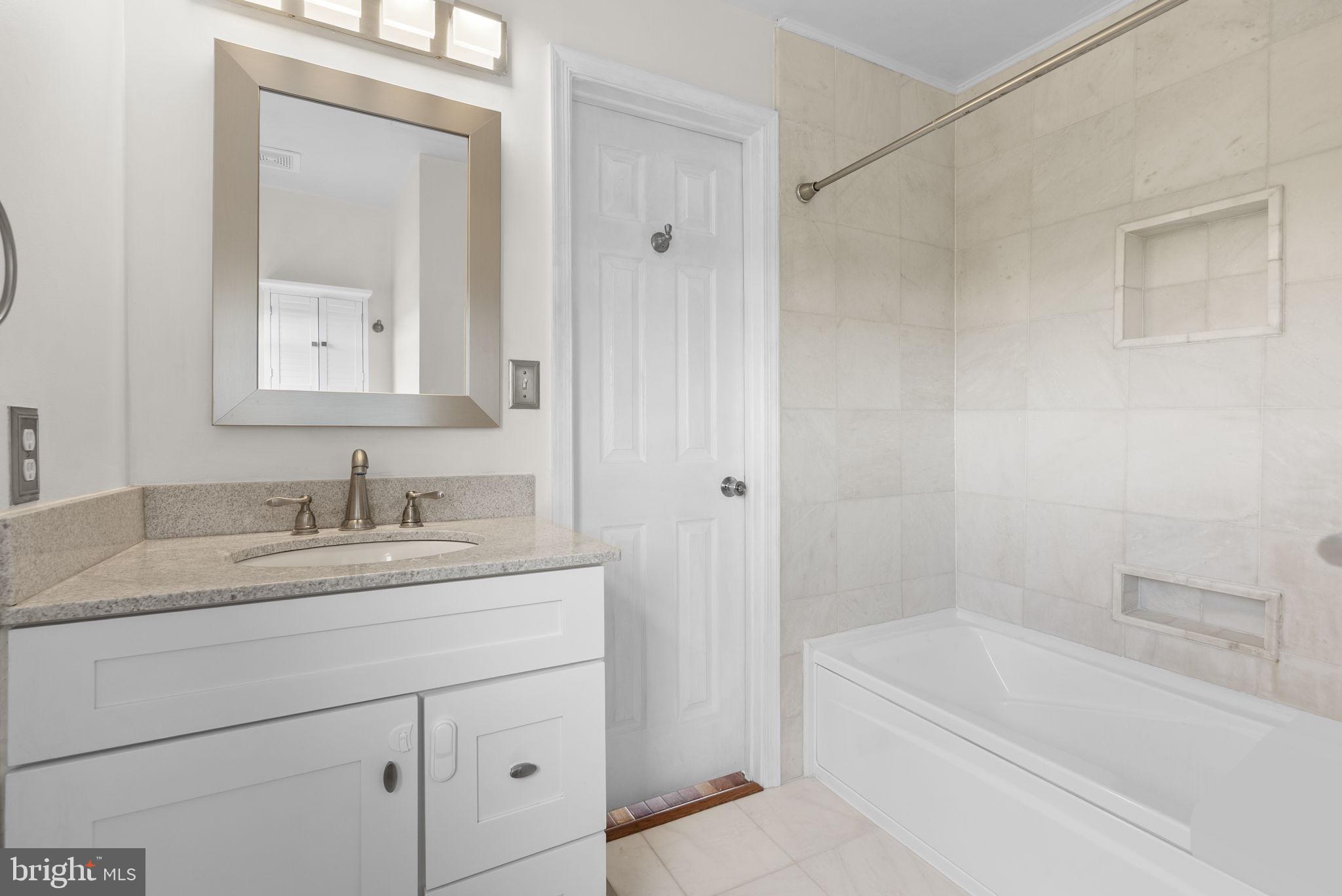 KENTLANDS HILL DISTRICT - Residential