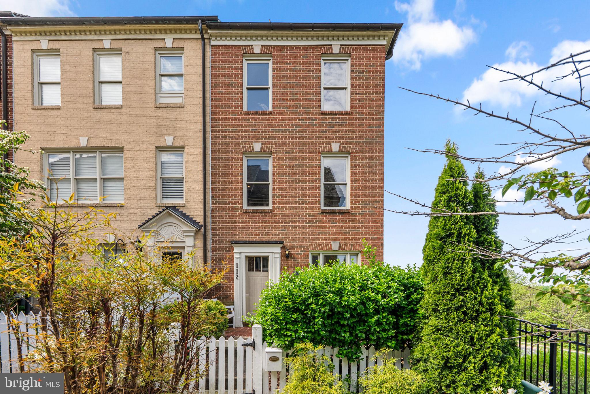 KENTLANDS HILL DISTRICT - Residential