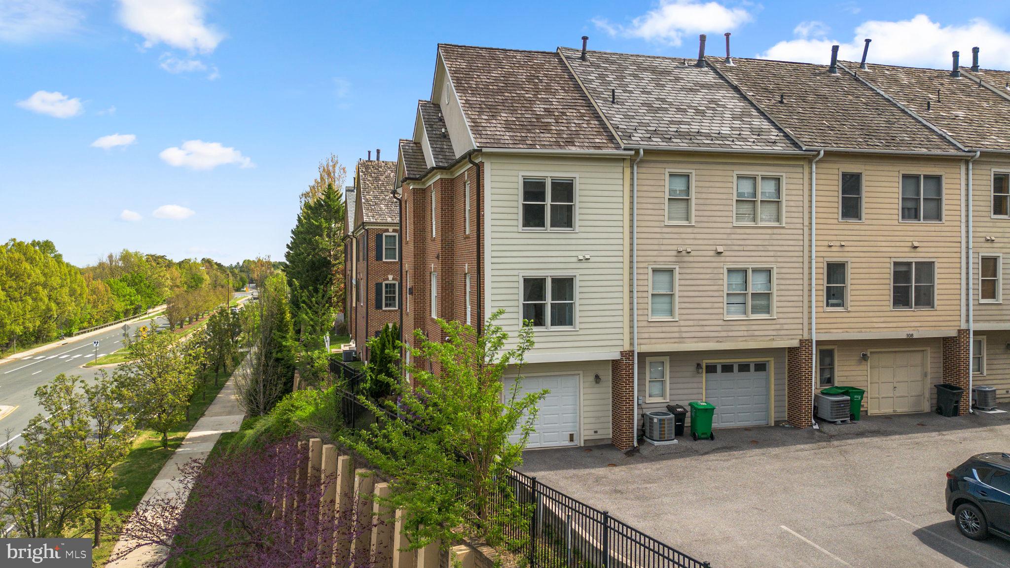 KENTLANDS HILL DISTRICT - Residential