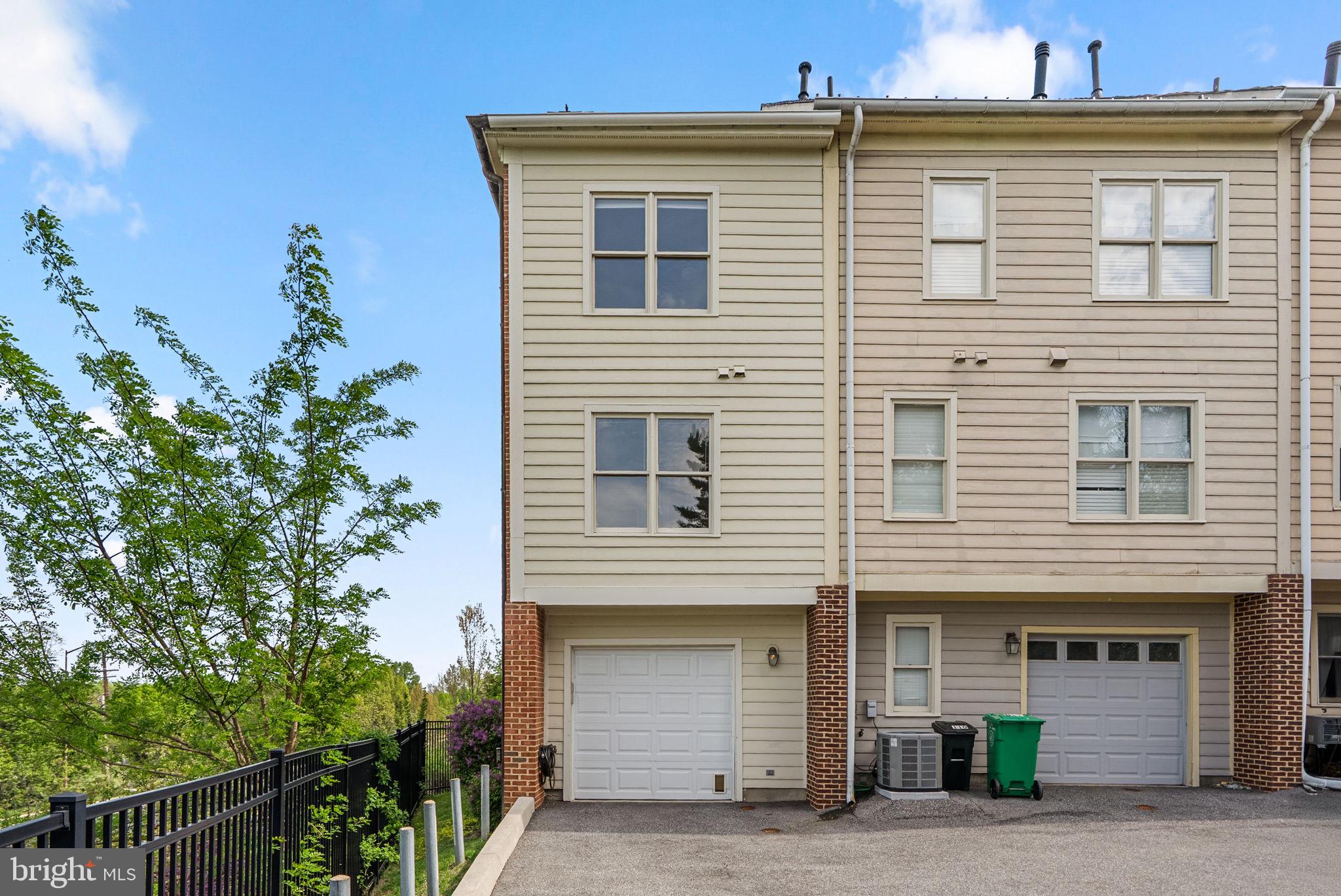 KENTLANDS HILL DISTRICT - Residential