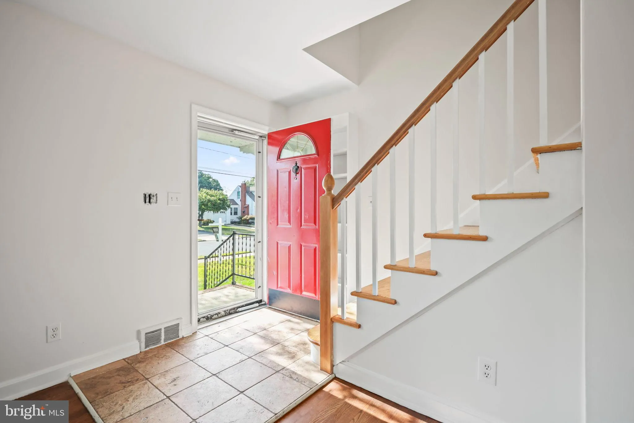 Hamilton Twp, New Jersey 08690, United States, 3 Bedrooms Bedrooms, ,2 BathroomsBathrooms,Residential,Contingent,204778