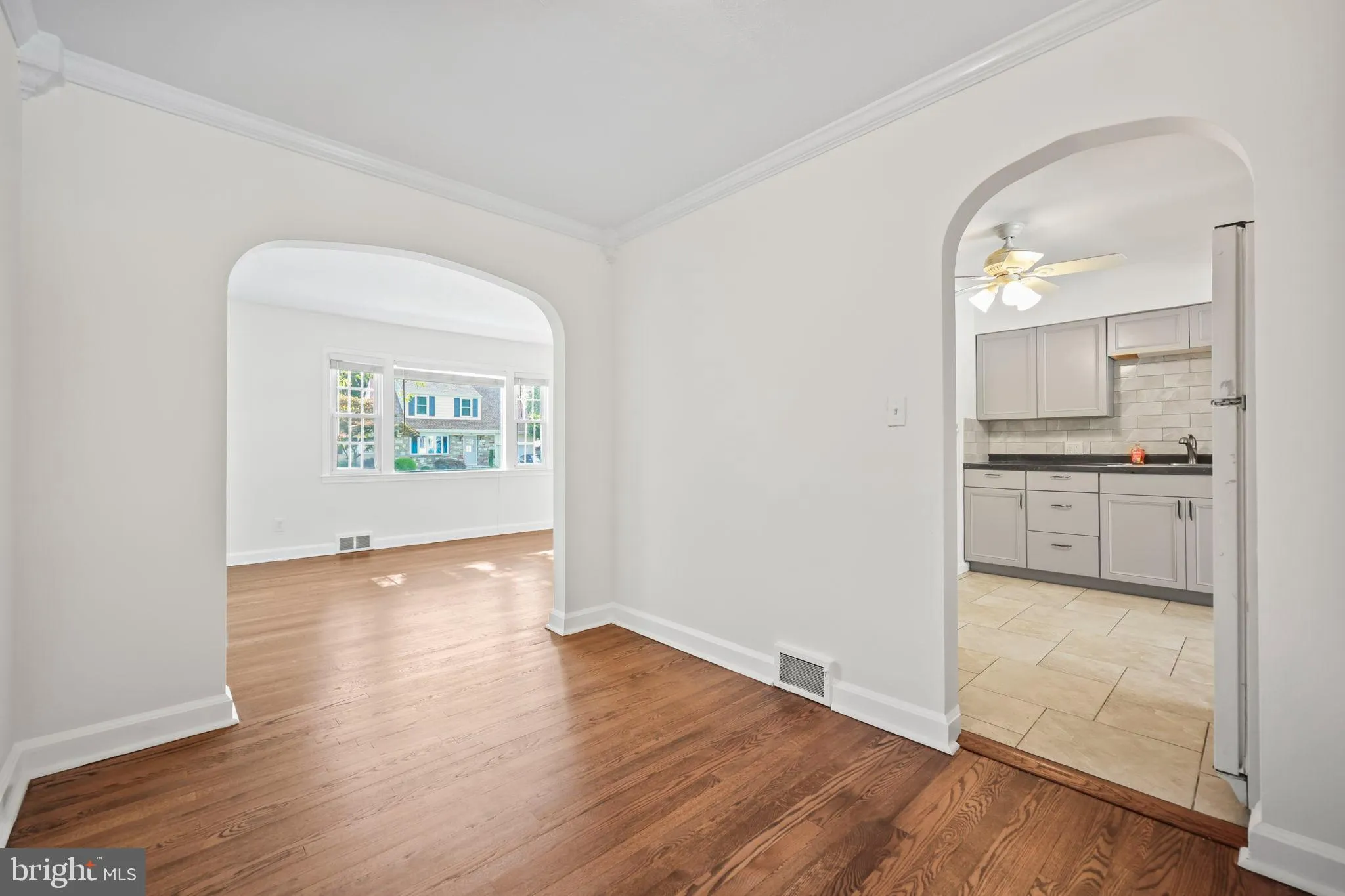 Hamilton Twp, New Jersey 08690, United States, 3 Bedrooms Bedrooms, ,2 BathroomsBathrooms,Residential,Contingent,204778