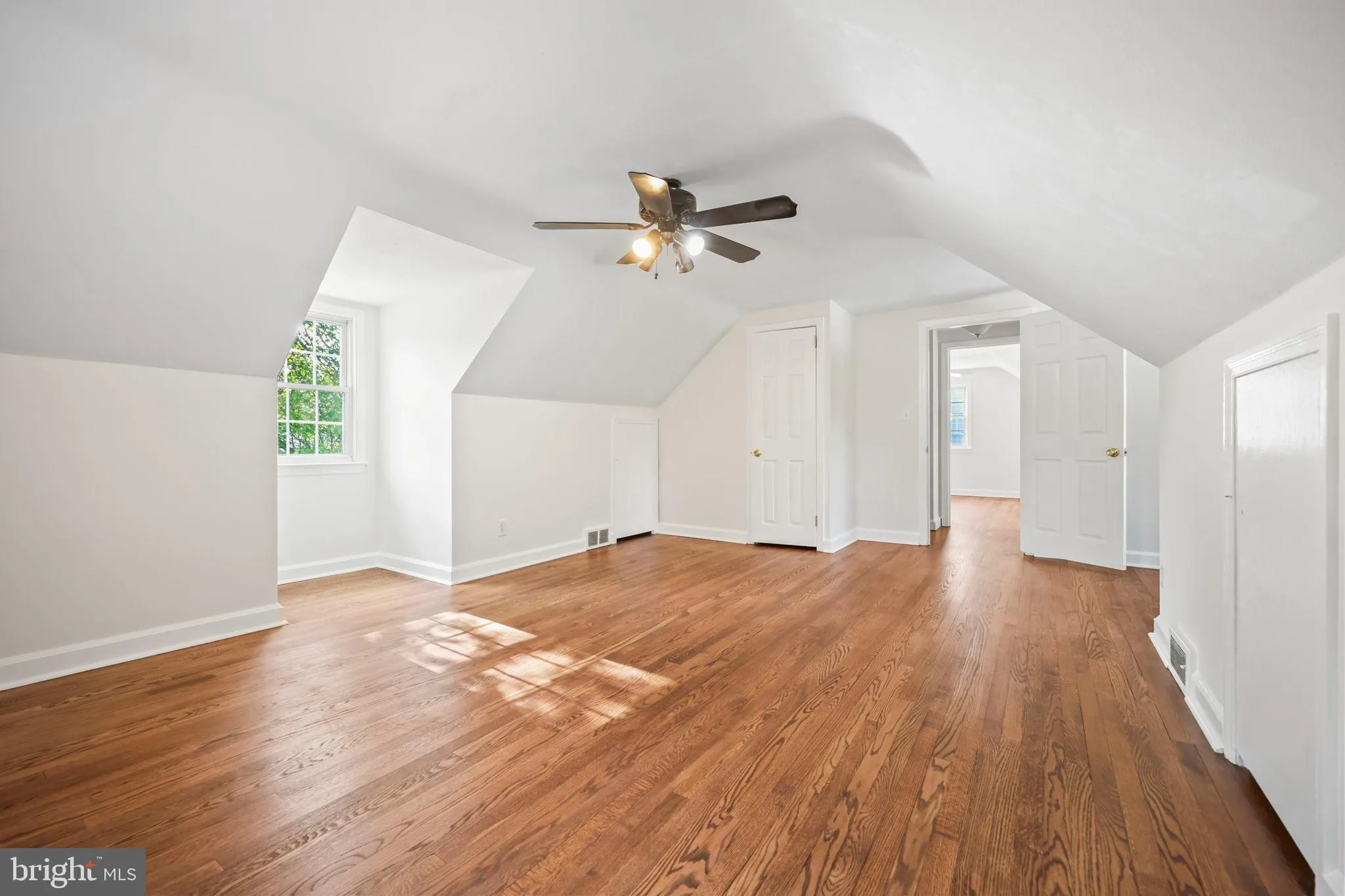 Hamilton Twp, New Jersey 08690, United States, 3 Bedrooms Bedrooms, ,2 BathroomsBathrooms,Residential,Contingent,204778