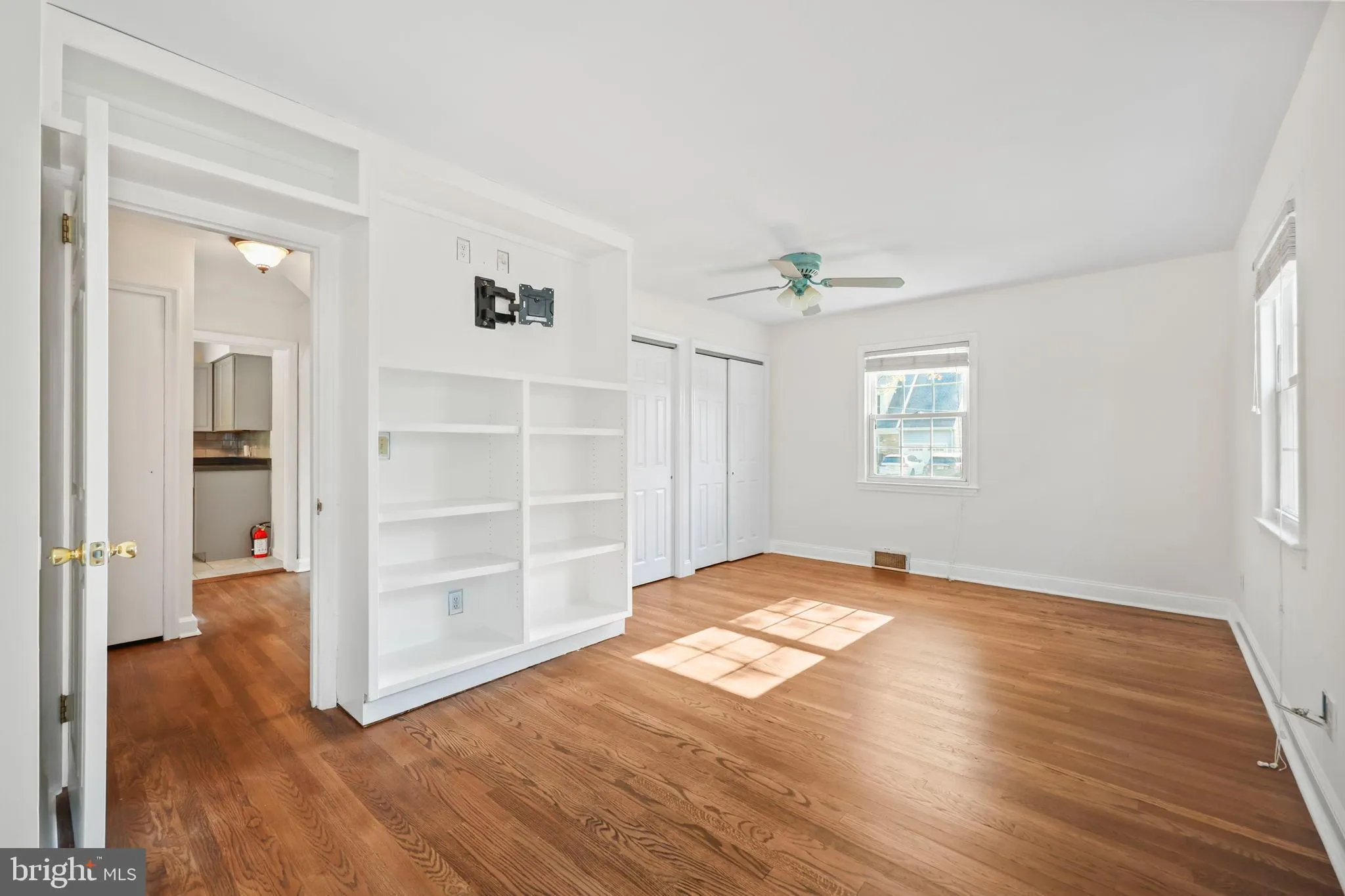 Hamilton Twp, New Jersey 08690, United States, 3 Bedrooms Bedrooms, ,2 BathroomsBathrooms,Residential,Contingent,204778