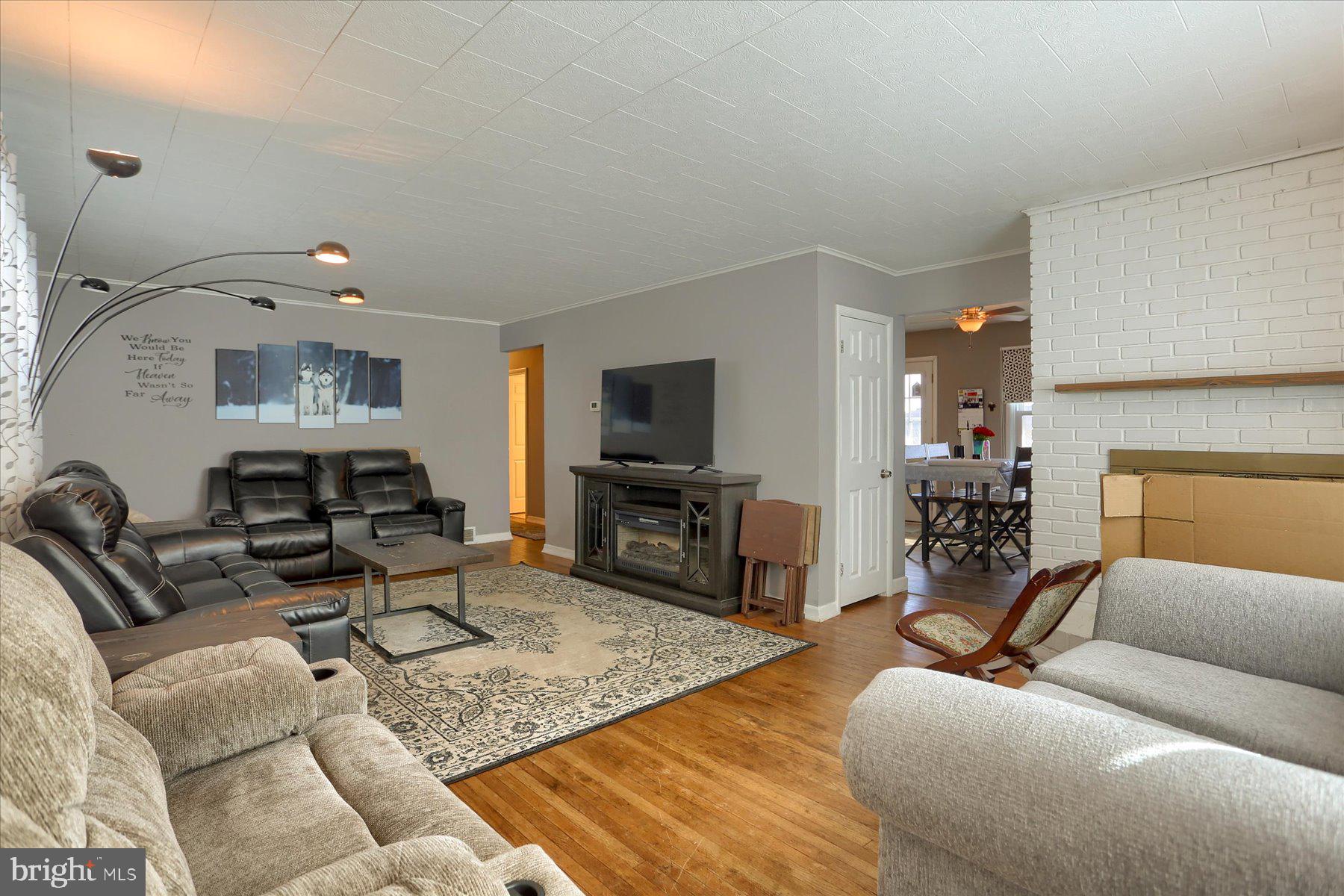 CLEARVIEW FARMS - Residential