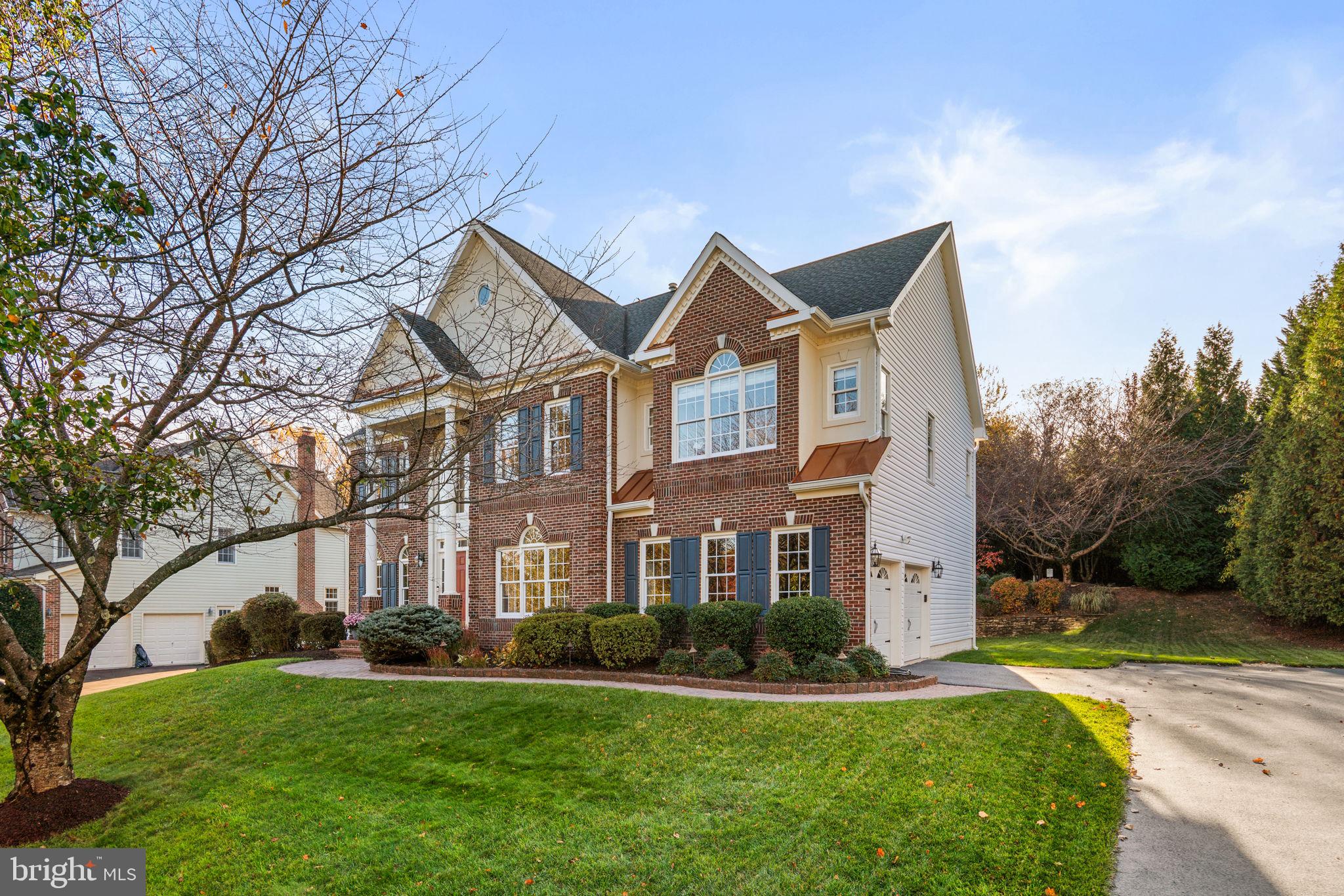 5232 GROVEMONT DRIVE