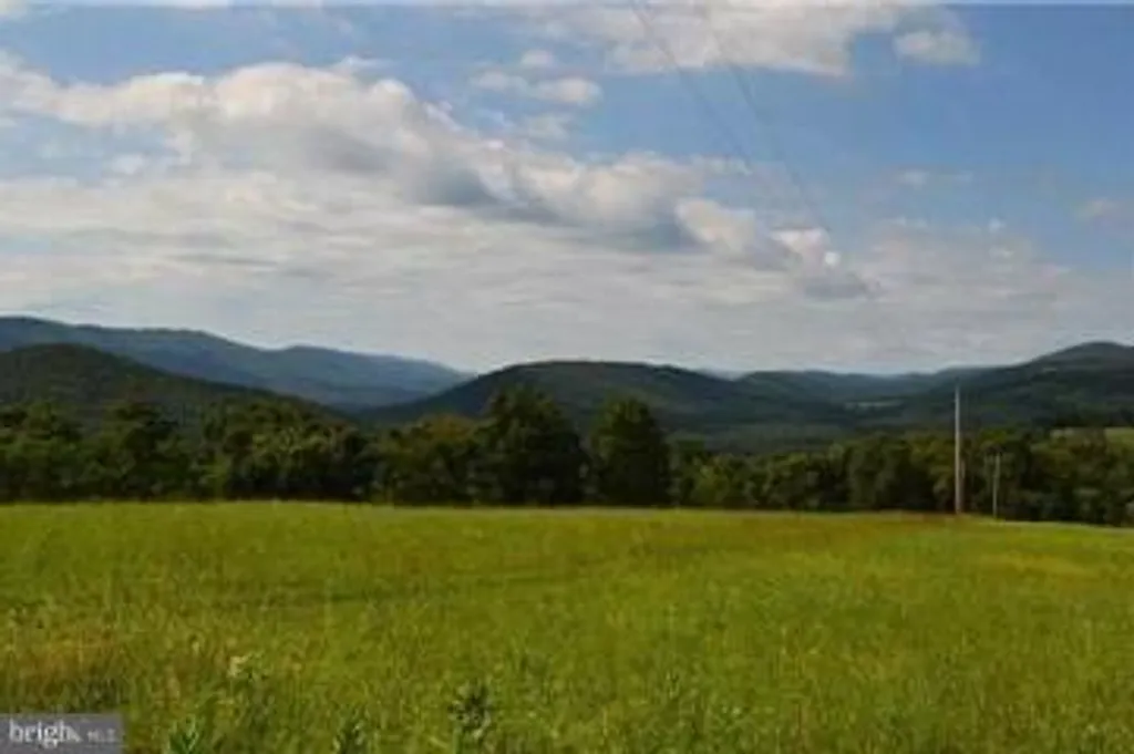 21 Troxell Simmons Sd, Baker, WV 26801