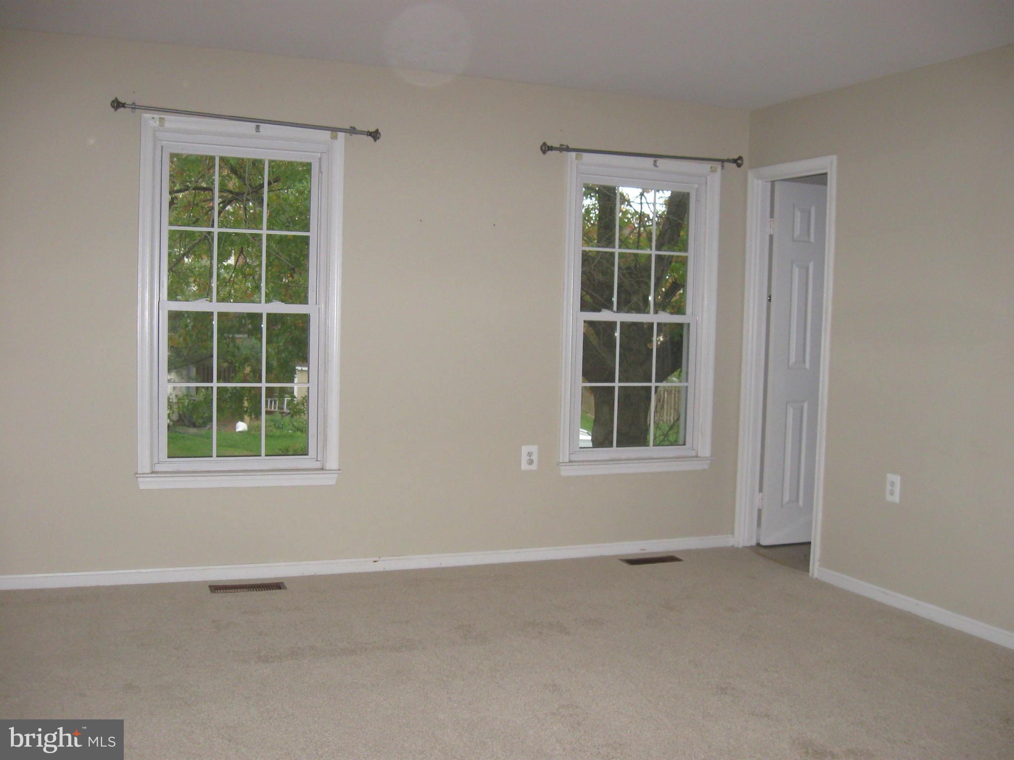 LAKE RIDGE - SPRINGWOODS - Residential Lease