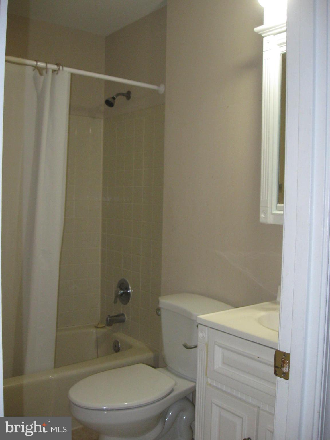 LAKE RIDGE - SPRINGWOODS - Residential Lease