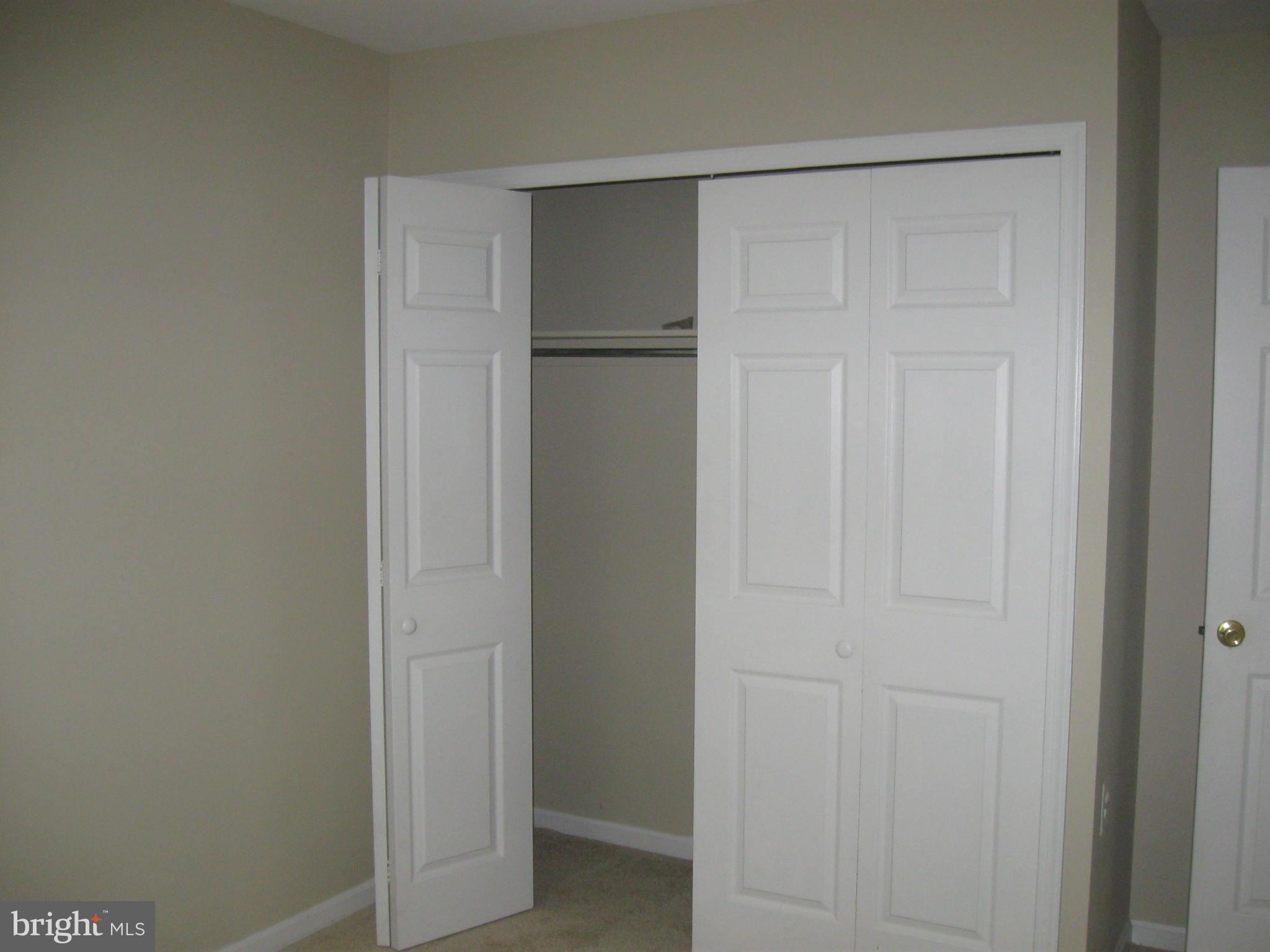 LAKE RIDGE - SPRINGWOODS - Residential Lease