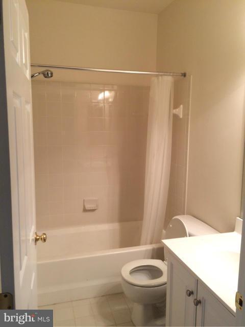 POTOMAC CLUB - Residential