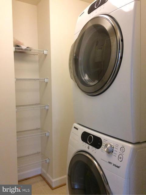 POTOMAC CLUB - Residential