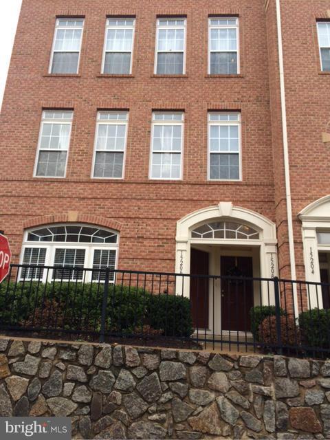 POTOMAC CLUB - Residential