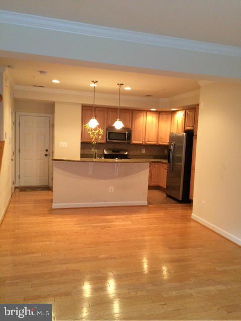 POTOMAC CLUB - Residential