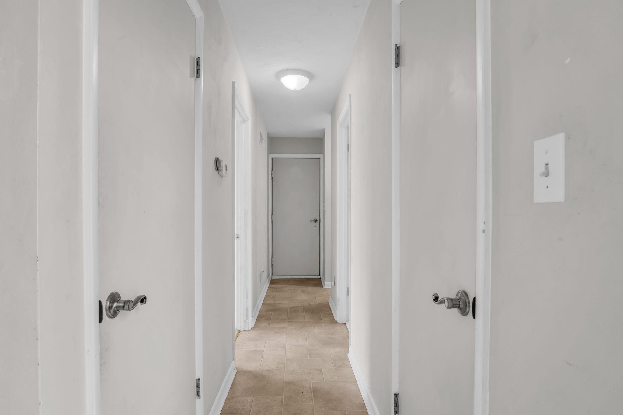 LAKE MEADE - Residential