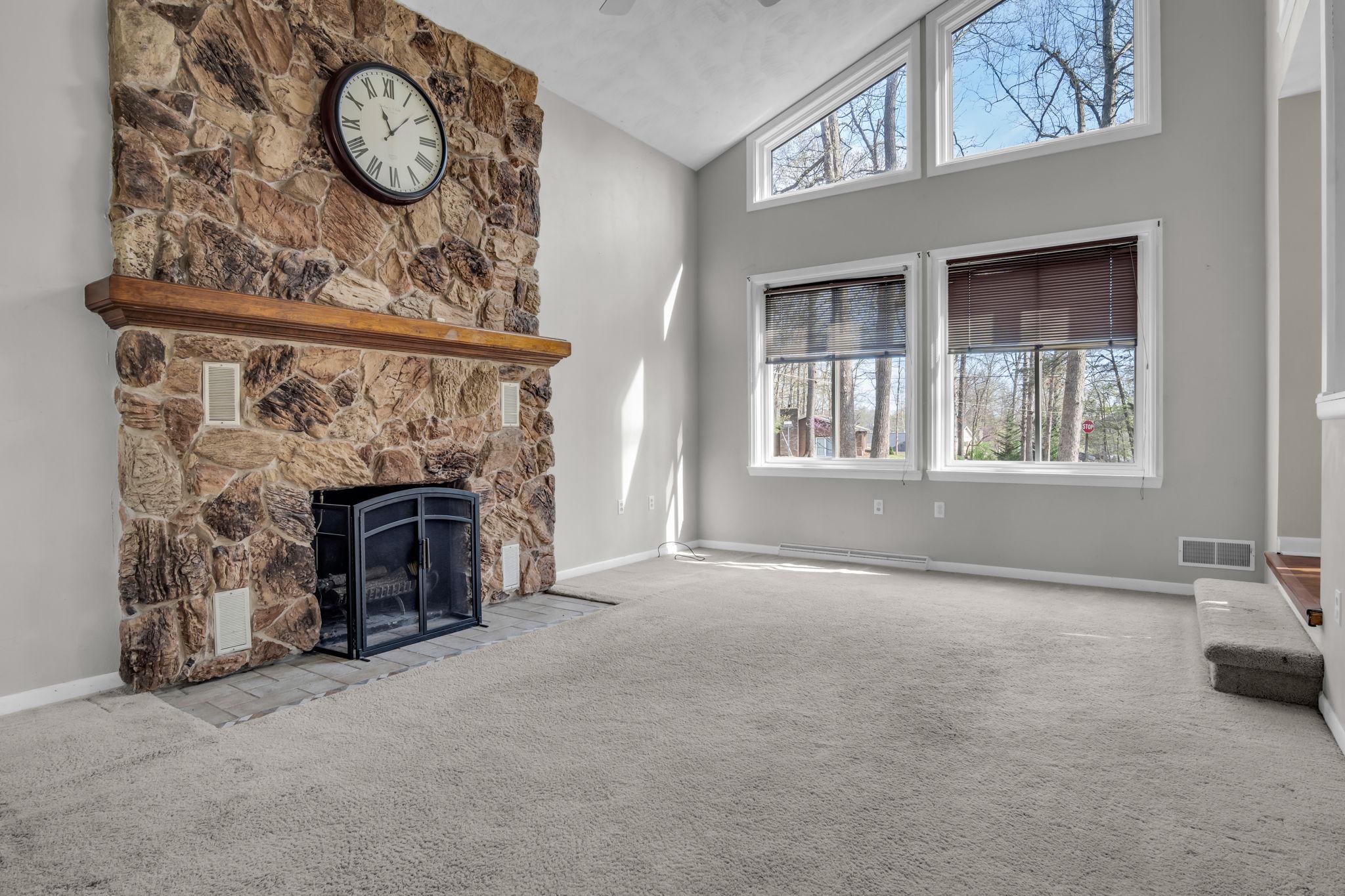 LAKE MEADE - Residential