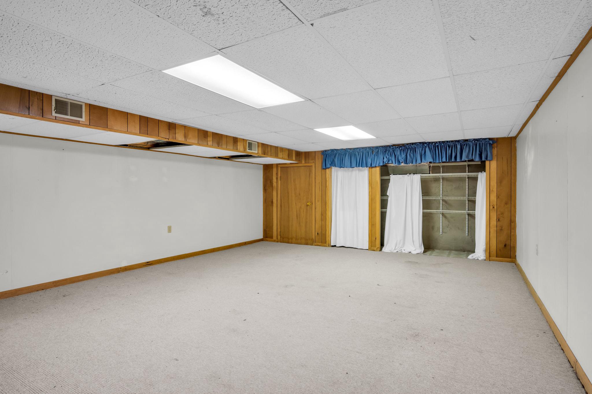 LAKE MEADE - Residential