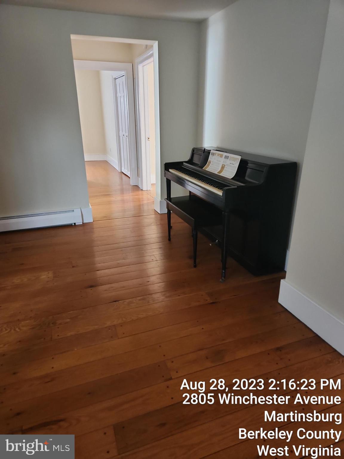 MARTINSBURG - Residential Lease