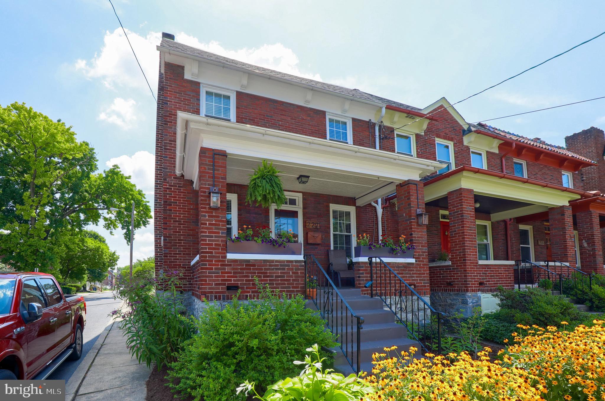 WEST END LANCASTER - Residential