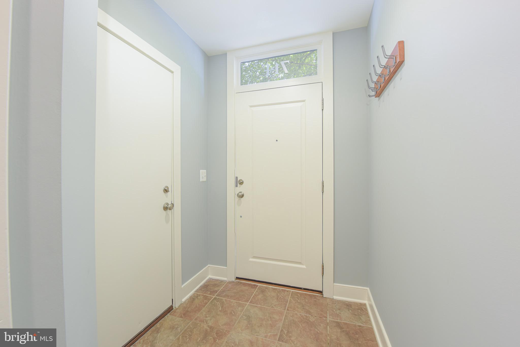 OLD TOWN COMMONS - Residential Lease