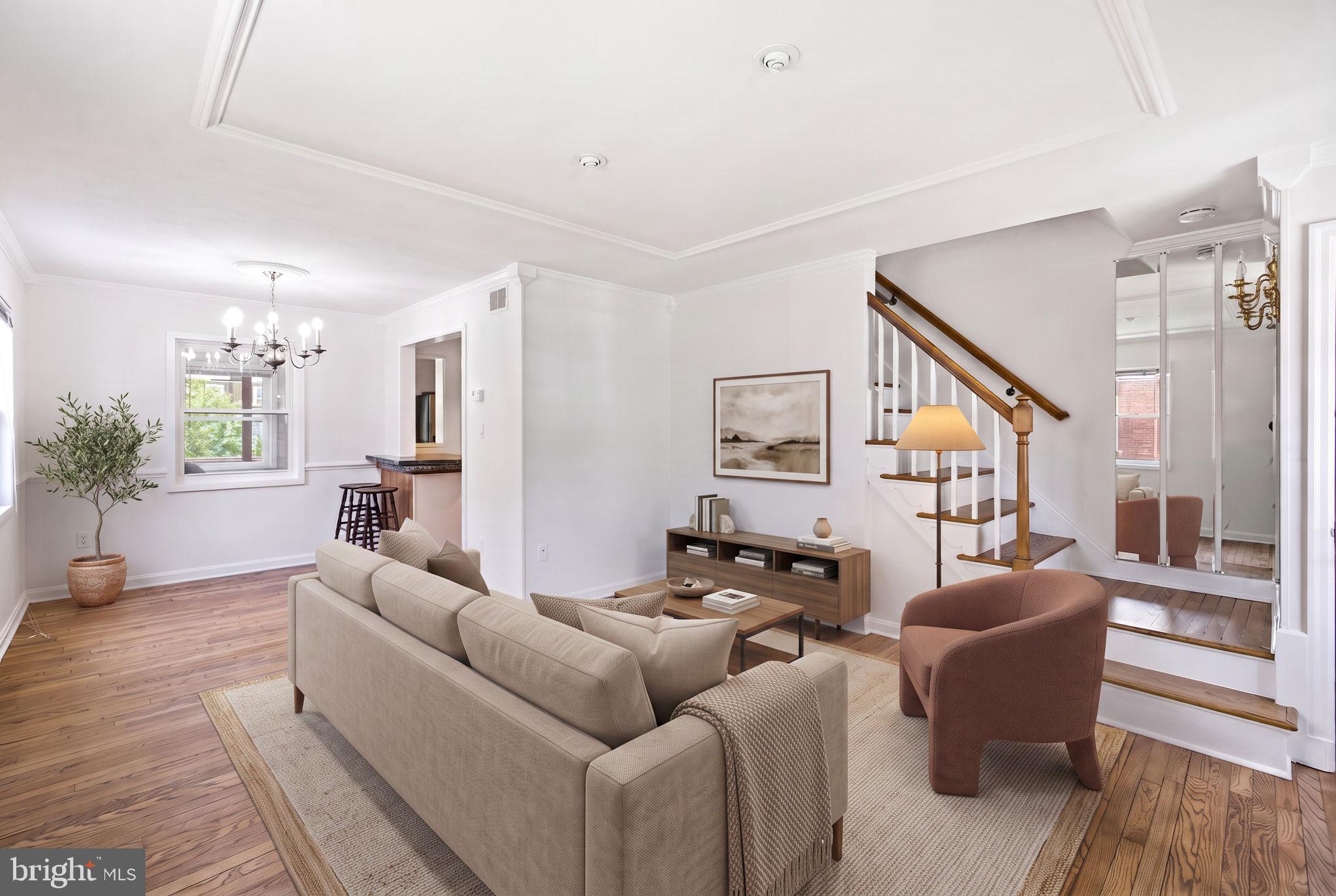 2033 ARLINGTON TERRACE