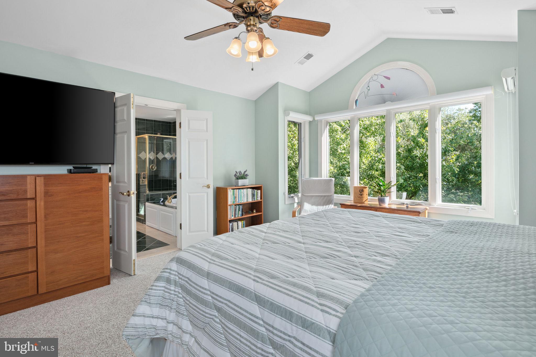 NEW ALEXANDRIA - Residential