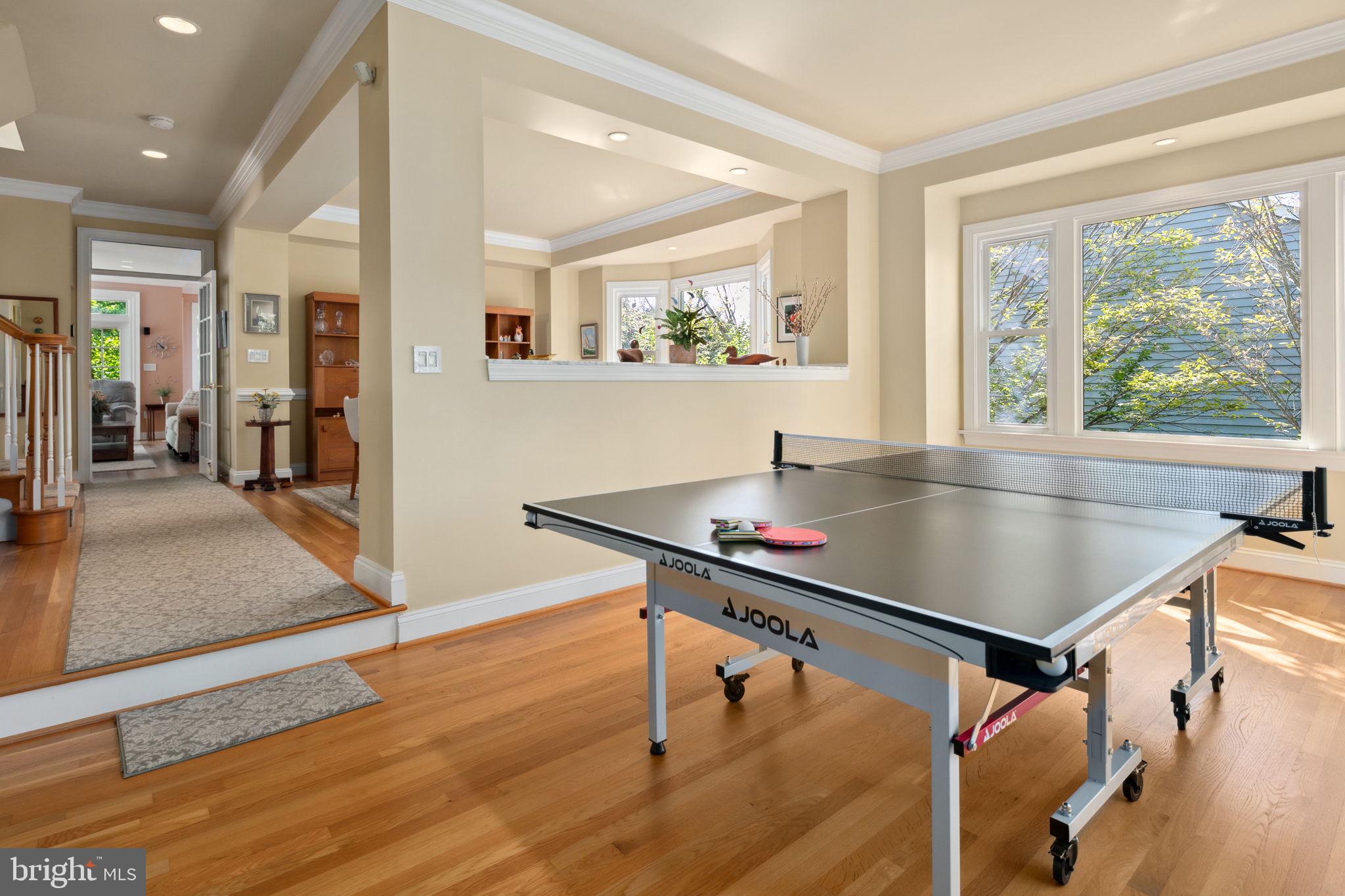 NEW ALEXANDRIA - Residential