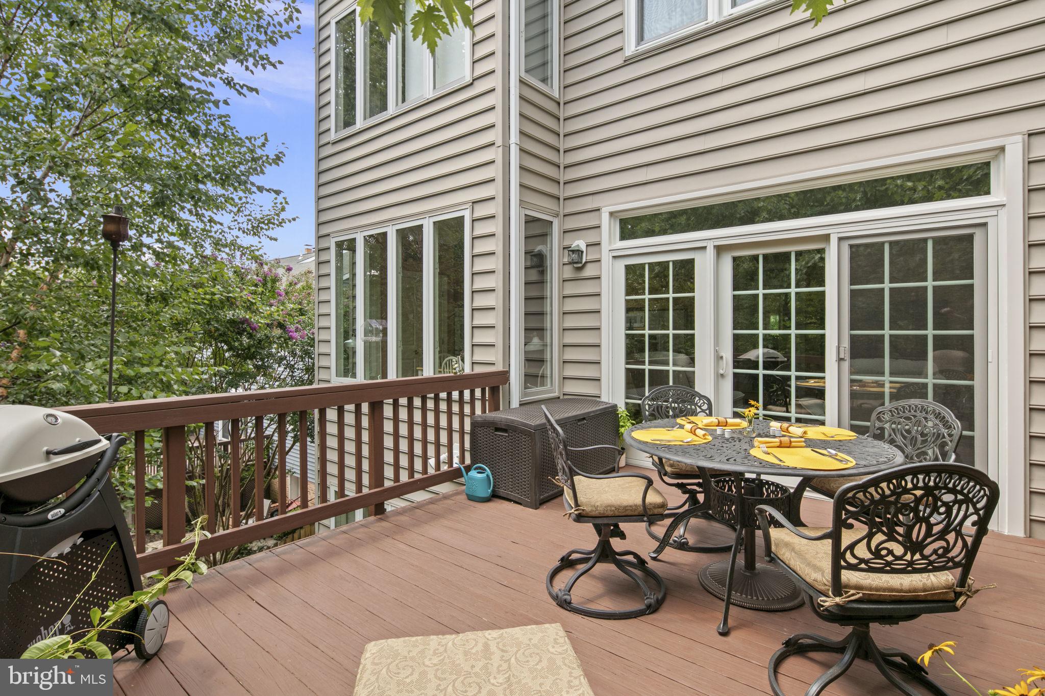 NEW ALEXANDRIA - Residential