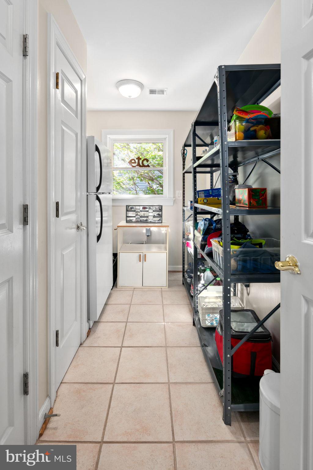 NEW ALEXANDRIA - Residential